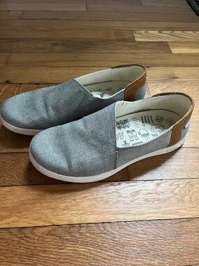 Chaco Iona Slip-On Sneakers size 8 women’s